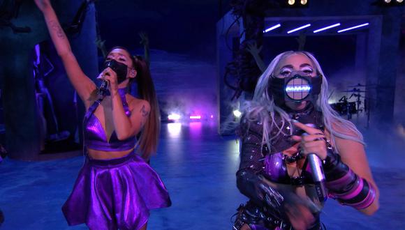 Lady Gaga y Ariana Grande interpretaron juntas "Rain on me" en el escenario de MTV VMA 2020. (Foto: AFP)