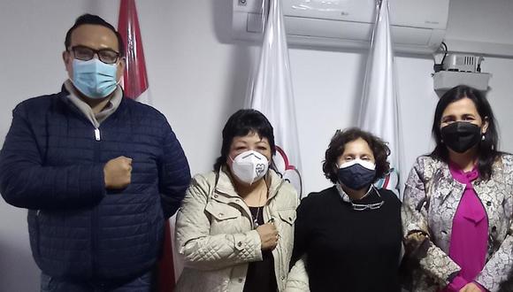 El congresista de Somos Perú José Jerí anunció la conformación del grupo Somos Perú - Partido Morado. (Foto: Twitter @josejeriore)