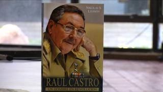 Cuba: Presentan la biografía autorizada de Raúl Castro [VIDEO]