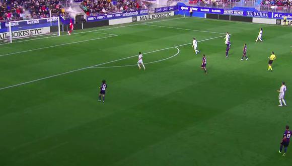 Apenas a los 03' minutos de iniciado el encuentro, el Real Madrid pasó un enorme susto por un disparo de media distancia del Eibar que impactó en el travesaño. (Foto: captura de video)