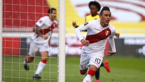 Christian Cueva anotó para la victoria de 2-1 sobre Ecuador. | Foto: AFP