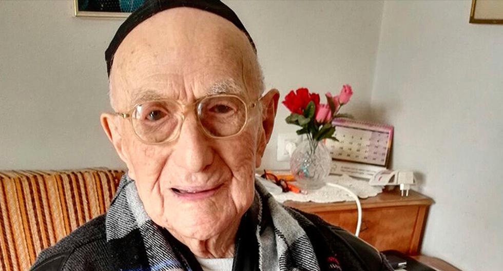 Yisrael Kristal, el hombre más viejo del mundo y sobreviviente del Holocausto, murió este 11 de agosto en Israel a los 113 años. (Foto: EFE)