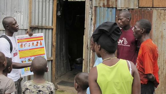 Ébola: El suero experimental demorará meses en llegar a África
