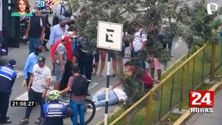 Periodista se encuentra en UCI tras ser atropellado por bus de transporte público en la Av. Brasil