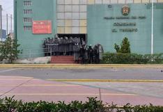 Arequipa: cerca de 200 manifestantes atacan comisaría en La Joya