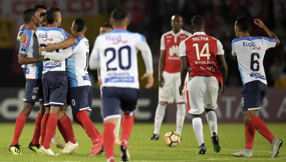Junior se impuso en su visita a Santa Fe por 2-0 en una de las semifinales de la Copa Sudamericana 2018. El encuentro se desarrolló en el estadio Nemesio Camacho 'El Campín' de Bogotá (Foto: Conmebol)