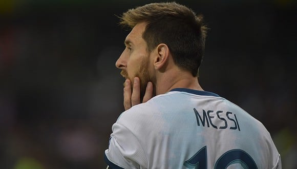 Lionel Messi anotó el empate en el Argentina vs Paraguay. ¿Podrá la albiceleste avanzar a la siguiente fase? Aquí las probabilidades. (Foto: AFP)