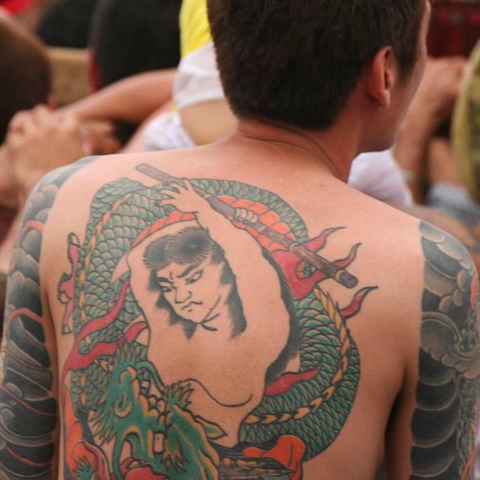 Los dragones y la lucha son temáticas frecuentes en los tatuajes de la yakuza. (GETTY IMAGES).