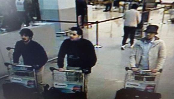 Bruselas: Terroristas llevaban bombas en sus maletas