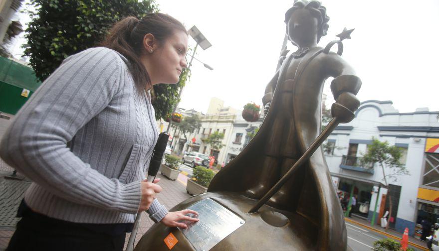 Miraflores: la primera muestra en braille en el Perú [FOTOS] - 8