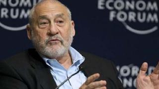 Panama Papers: Stiglitz renuncia a comité pro transparencia