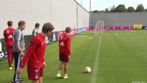 Cracks de Bayern Munich enseñan a meter goles olímpicos [VIDEO]