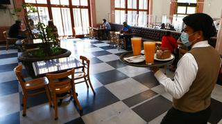 Gremio de restaurantes pide al Gobierno dejarlos trabajar con el 100% del aforo, pero con protocolos