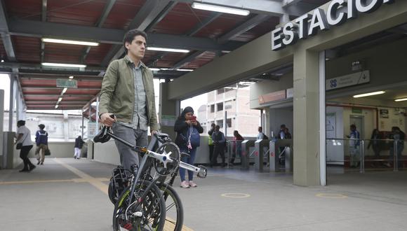 El ingreso de las 'bicis' plegables a la Línea 1 estará permitido durante todo el día. Foto: Diana Marcelo  GEC.