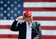 USA: Donald Trump tira al suelo un discurso que iba a leer