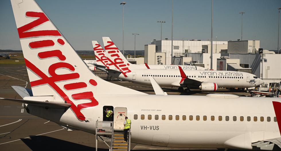 Naked man forces plane to return to its original airport in Australia