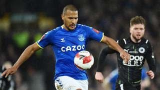 El venezolano Salomón Rondón anotó doblete para el triunfo del Everton vs. Boreham Wood | VIDEO