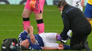 Richarlison salió lesionado en partido de Everton y enciende las alarmas en Brasil [VIDEO]