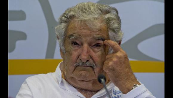 Mujica teme un golpe de militares de izquierda en Venezuela