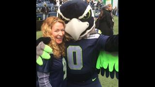 NFL: mascota se toma selfie y genera polémica en redes sociales