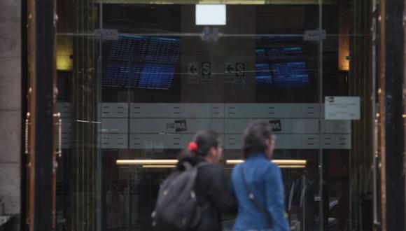 La Bolsa de Lima terminó la jornada del martes con pérdidas. Las acciones del sector minero retrocedieron -0.92%. (Foto: GEC)