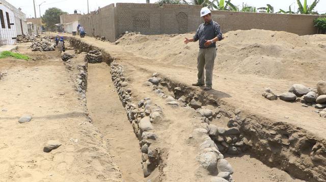 Hallazgo se dio en el sector conocido como Pampas de la Cruz en el centro poblado Las Lomas, en el distrito de Huanchaco, a unos 13 kilómetros de la ciudad de Trujillo, en la región La Libertad. (Foto: Johnny Aurazo)