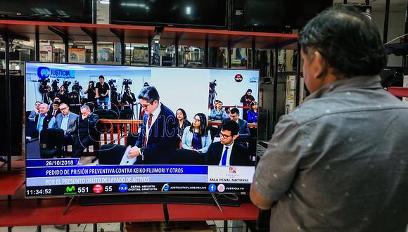 Justicia TV se ha convertido en una sensación en redes de la noche a la mañana. No obstante, el trabajo detrás del canal lleva años. (Foto: El Comercio)