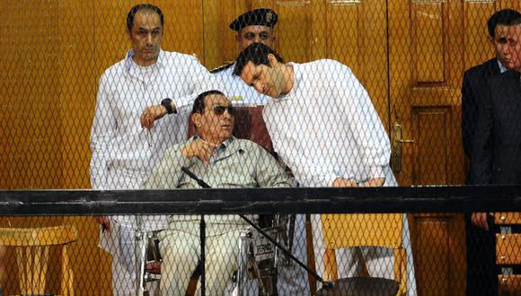 Egipto: Tribunal ordena el arresto de los hijos del ex presidente Hosni Mubarak (Foto: AFP)