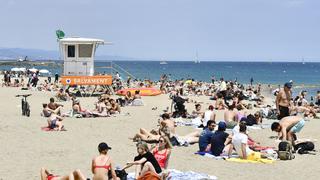 España reabre sus playas a todos los turistas vacunados contra el coronavirus