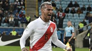 “Miguel Trauco brilla con Perú”: Saint-Étienne destaca a peruano tras choque ante Paraguay