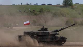 Polonia quiere aprobación rápida de Alemania para entregar tanques Leopard a Ucrania