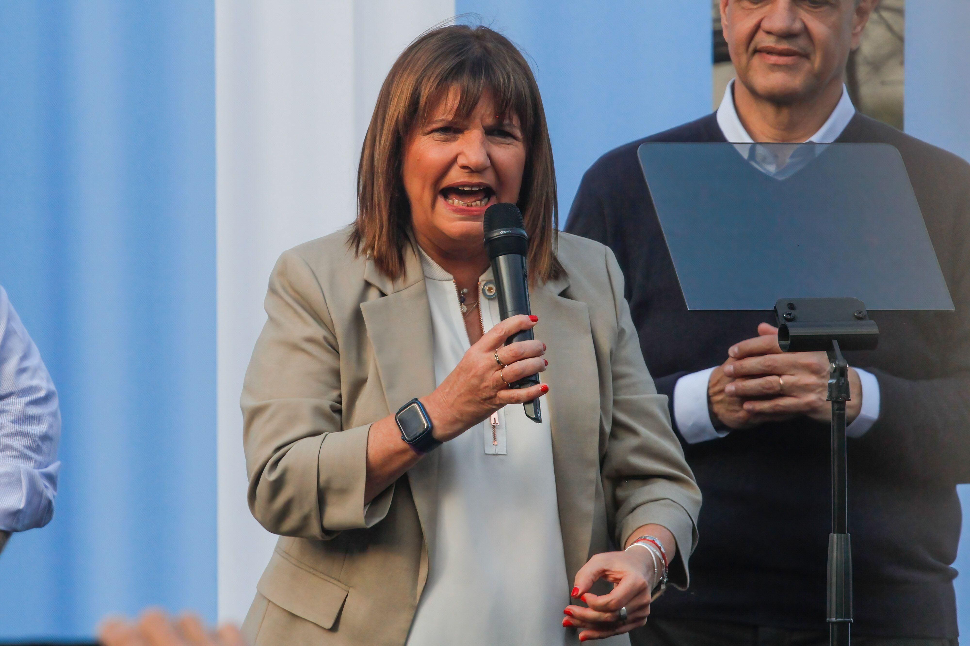 Bullrich calls for the anti-Peronist vote to enter a possible second round.  (GET IMAGES).