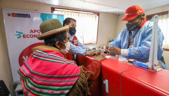 A continuación, te contamos cómo puedes saber si eres uno de los beneficiarios del Bono Yanapay Perú. (Foto: Andina)