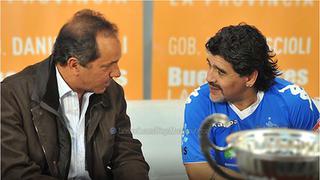Maradona apoya a Daniel Scioli en presidenciales de Argentina