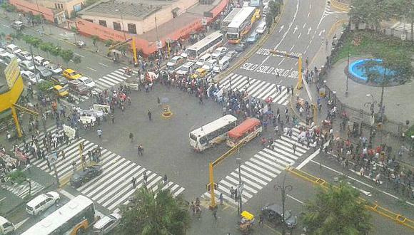 Protesta de trabajadores del Poder Judicial bloqueó Av. Abancay