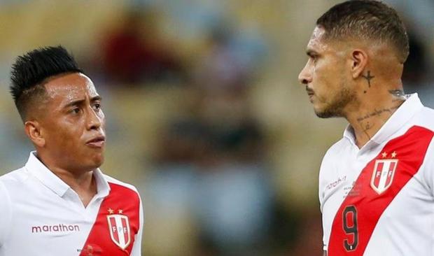 Paolo Guerrero is very fond of Christian Cueva.  He usually advises him.  (Photo: GEC)