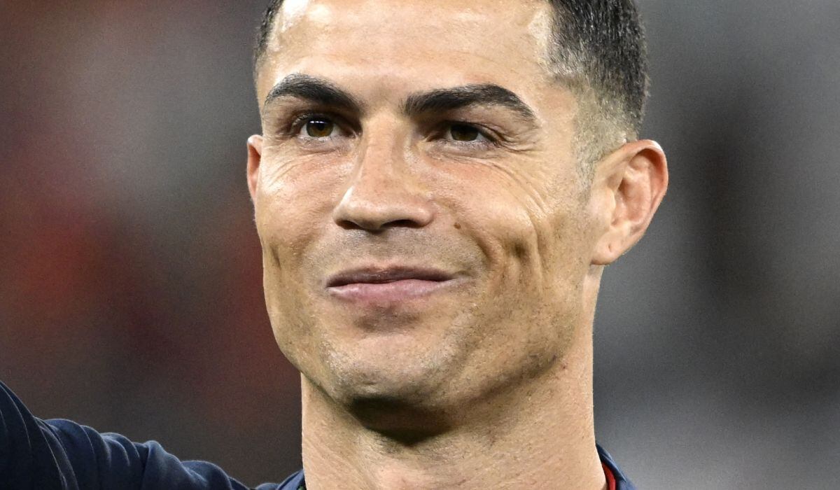 Cristiano Ronaldo es el hombre de los récords y ha logrado anotar en los últimos cinco mundiales. Sus logros son festejados por su familia y un amigo muy especial (Foto: Patricia de Melo Moreira / AFP)