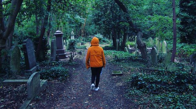 Recorre uno de los cementerios más temidos de Londres - 1