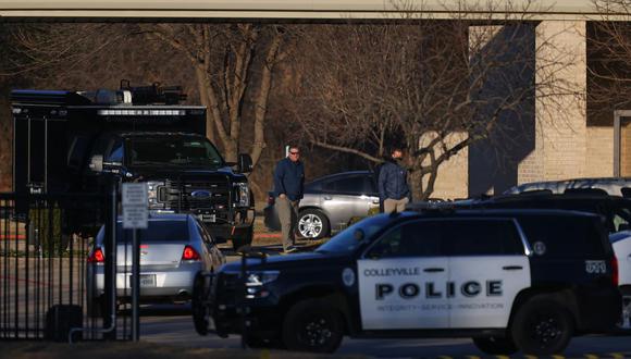 Las autoridades identificaron el domingo al hombre que tomó rehenes en una sinagoga en Texas como Malik Faisal Akram. (Foto: Andy Jacobsohn / AFP)