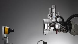 YouTube: robot de Apple puede reciclar partes de iPhone viejos
