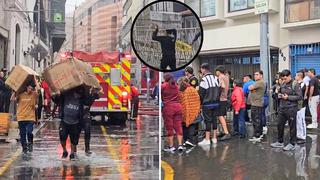 Comerciantes de Mesa Redonda rescatan mercadería tras incendio en galería