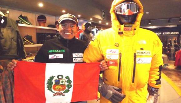El reconocido montañista peruano fue encontrado sin vida en el Monte Makalu, la quinta montaña más alta del mundo.  ¿Pero cuáles fueron sus récords y distinciones?. (Foto: GEC)