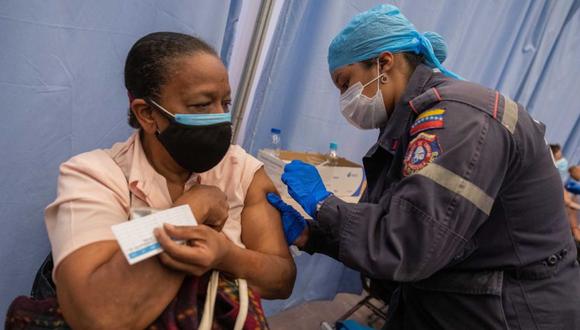 Coronavirus en Venezuela | Últimas noticias | Último minuto: reporte de infectados y muertos por COVID-19 hoy, sábado 19 de junio del 2021. (Foto: EFE/ Rayner Peña).