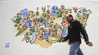 Murales con pintura ecológica combaten contaminación en Lima