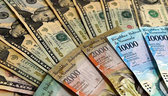 El precio del dólar registró una subida de 5.26% el mercado paralelo de Venezuela este miércoles. (Foto: Reuters)