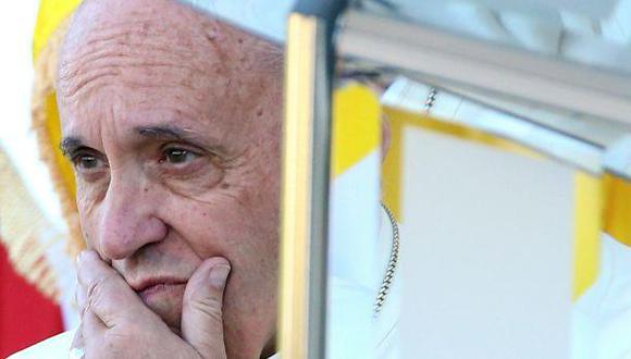 Papa descarta que mujeres se ordenen sacerdotisas en el futuro