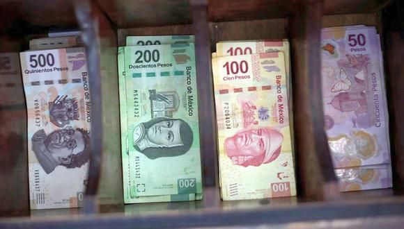 El dólar se negociaba a 19,8 pesos en el mercado de México este miércoles. (Foto: Reuters)