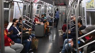 Hombre muere arrollado por el Metro de Nueva York tras pelea por un celular