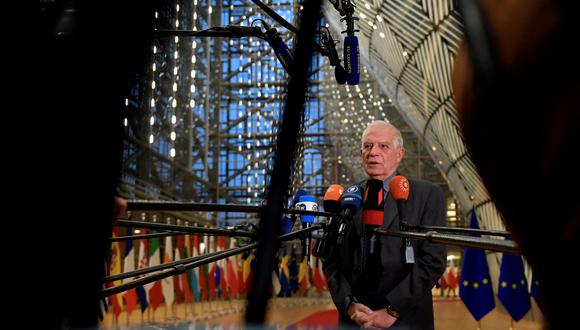 El comisario de Asuntos Exteriores y Política de Seguridad de la Unión Europea, Josep Borrell, habla con la prensa durante una reunión de ministros de Asuntos Exteriores de la UE en Bruselas el 23 de enero de 2023. (Foto: John THYS / AFP)