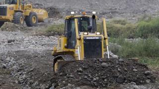 Limpian el cauce en 5 kilómetros del río Rímac